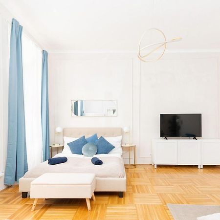 דירות וינה Spacious And Near Metro I Close To Parks I Akh מראה חיצוני תמונה