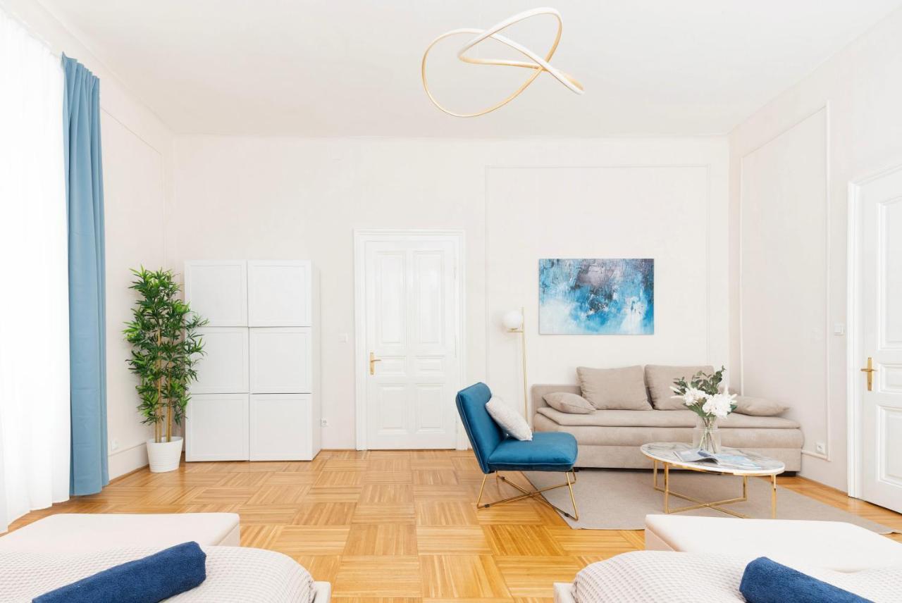 דירות וינה Spacious And Near Metro I Close To Parks I Akh מראה חיצוני תמונה