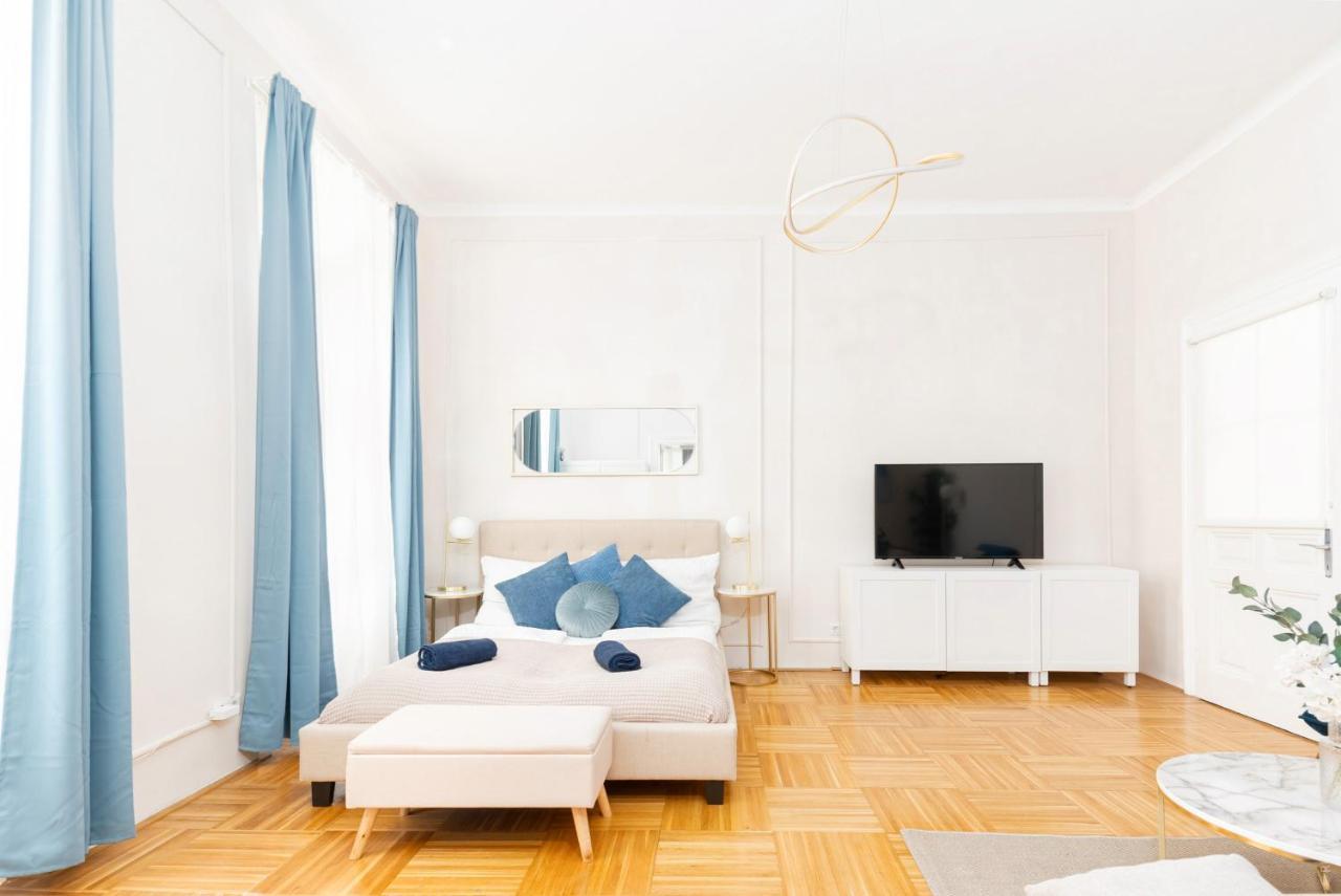 דירות וינה Spacious And Near Metro I Close To Parks I Akh מראה חיצוני תמונה
