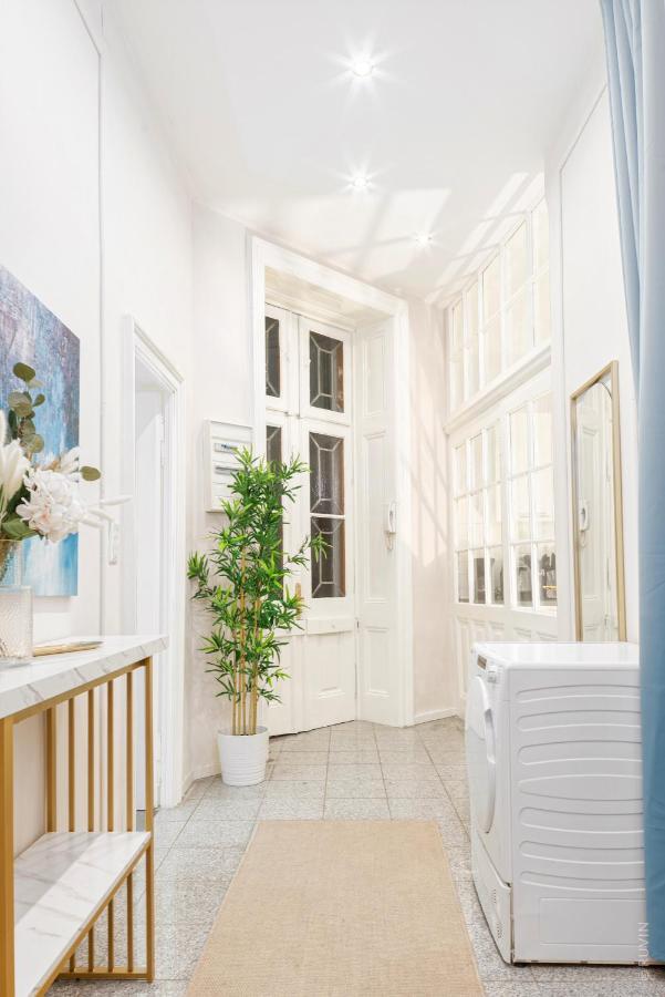 דירות וינה Spacious And Near Metro I Close To Parks I Akh מראה חיצוני תמונה