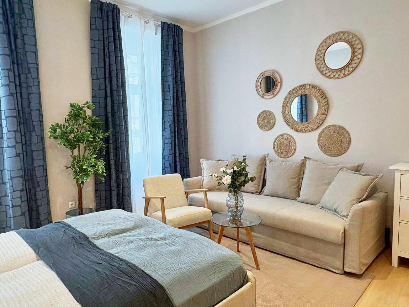 דירות וינה Spacious And Near Metro I Close To Parks I Akh מראה חיצוני תמונה